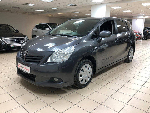 Toyota Verso