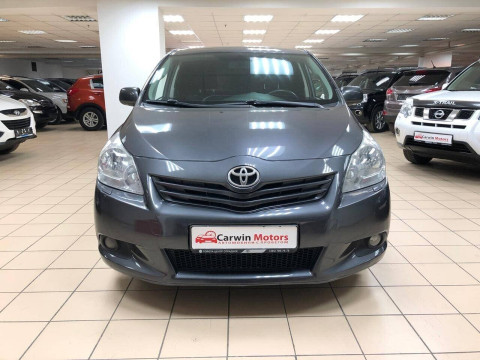 Toyota Verso