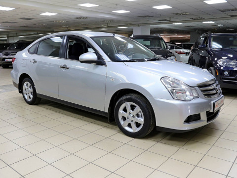 Nissan Almera