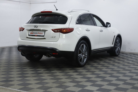 Infiniti FX