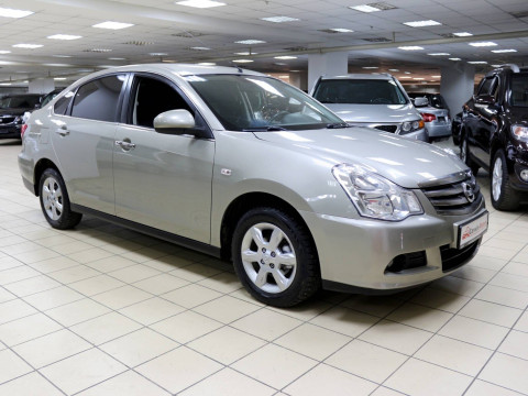 Nissan Almera