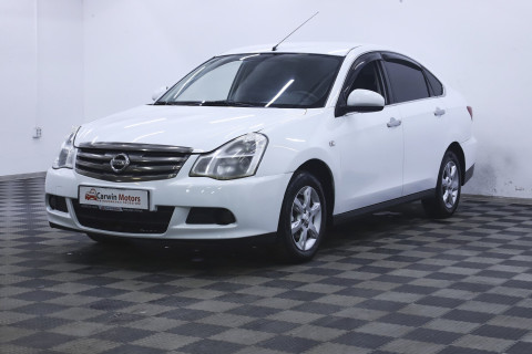 Nissan Almera