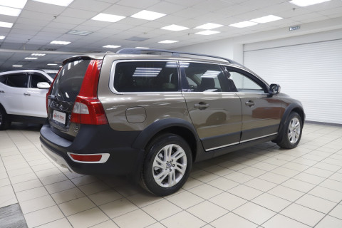 Volvo XC70