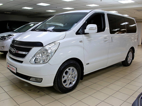 Hyundai Grand Starex