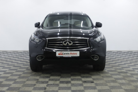 Infiniti QX70