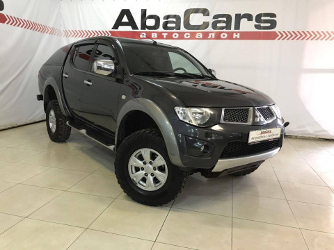 Mitsubishi L200