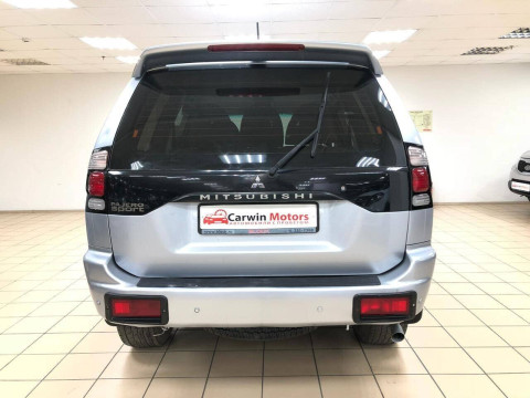 Mitsubishi Pajero Sport